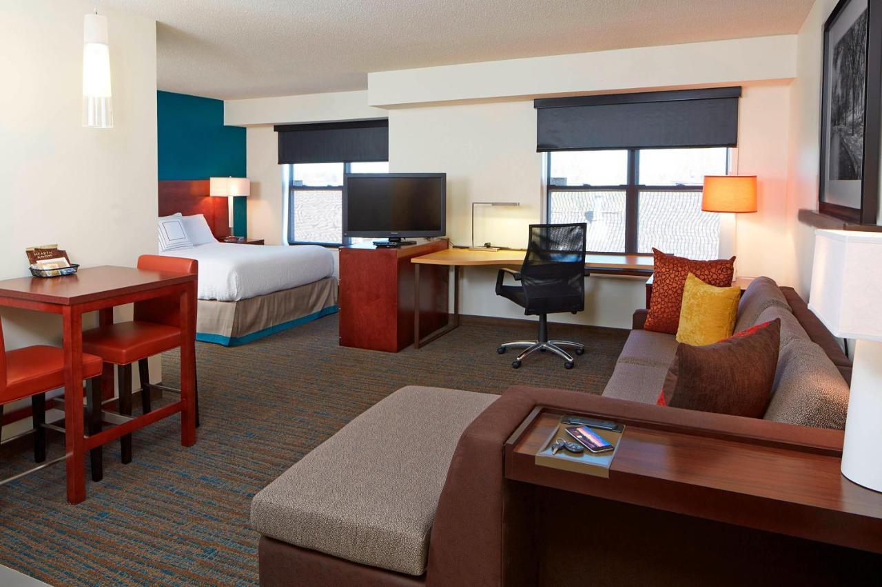 Residence Inn Minneapolis St. Paul/Roseville Exterior foto