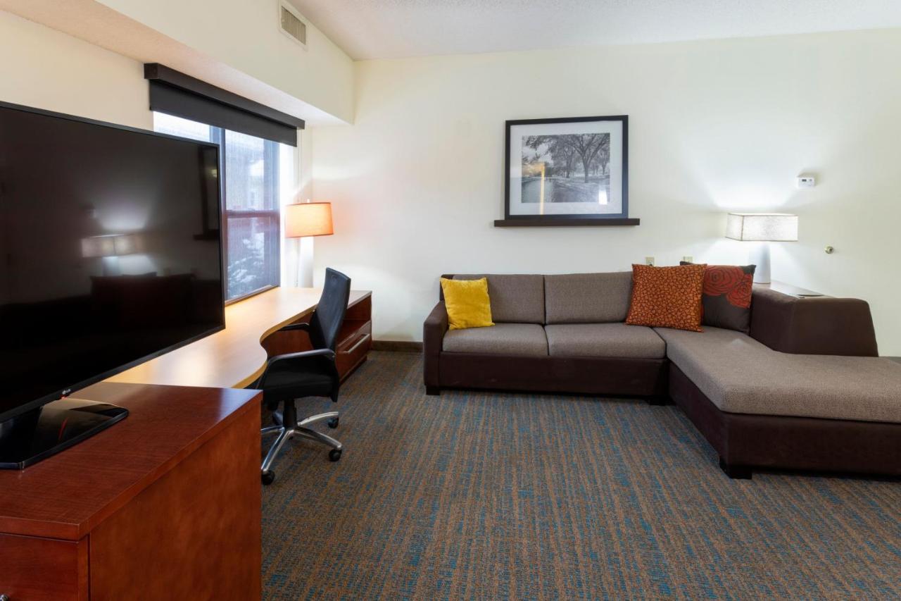 Residence Inn Minneapolis St. Paul/Roseville Exterior foto