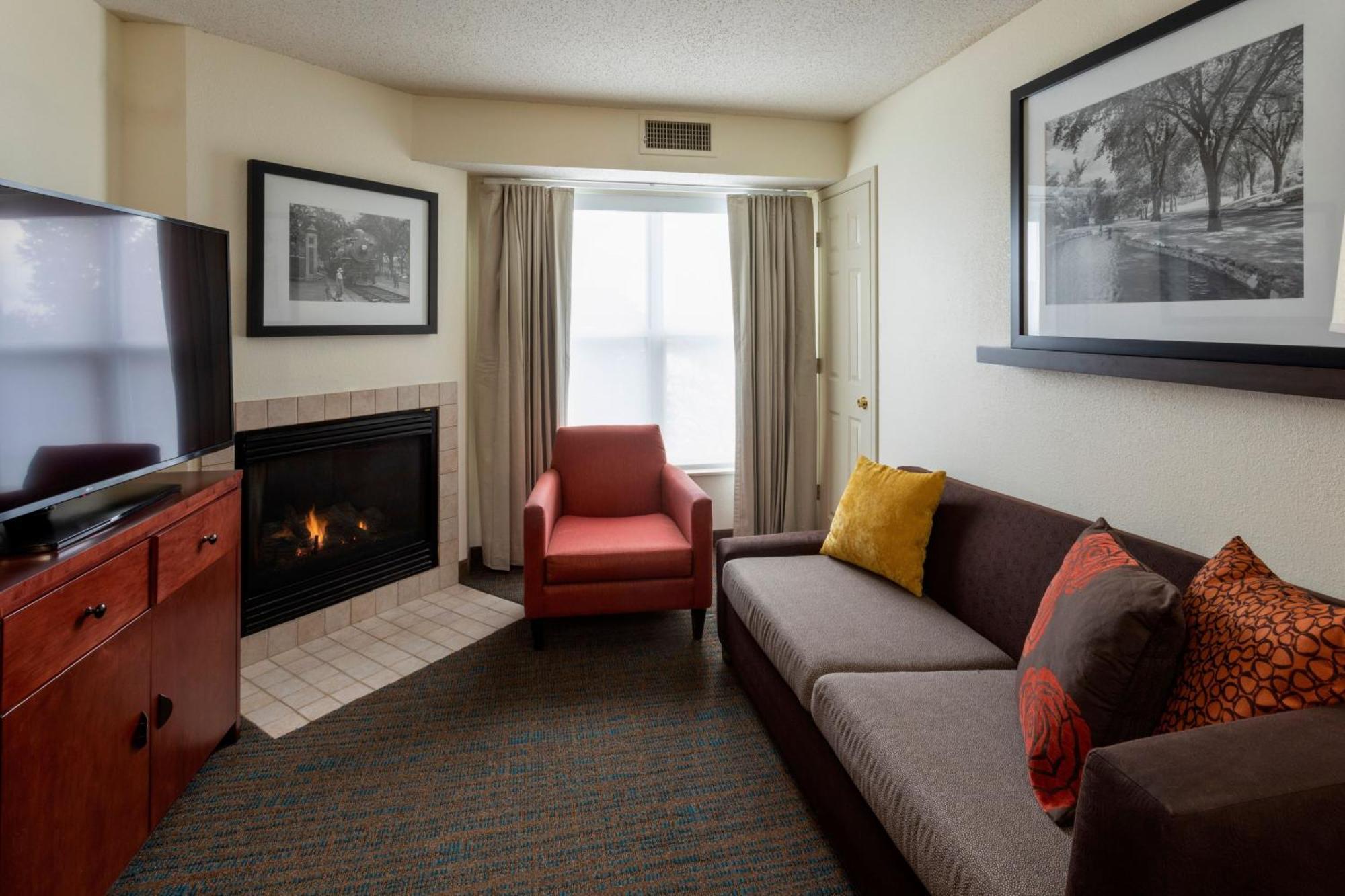 Residence Inn Minneapolis St. Paul/Roseville Exterior foto